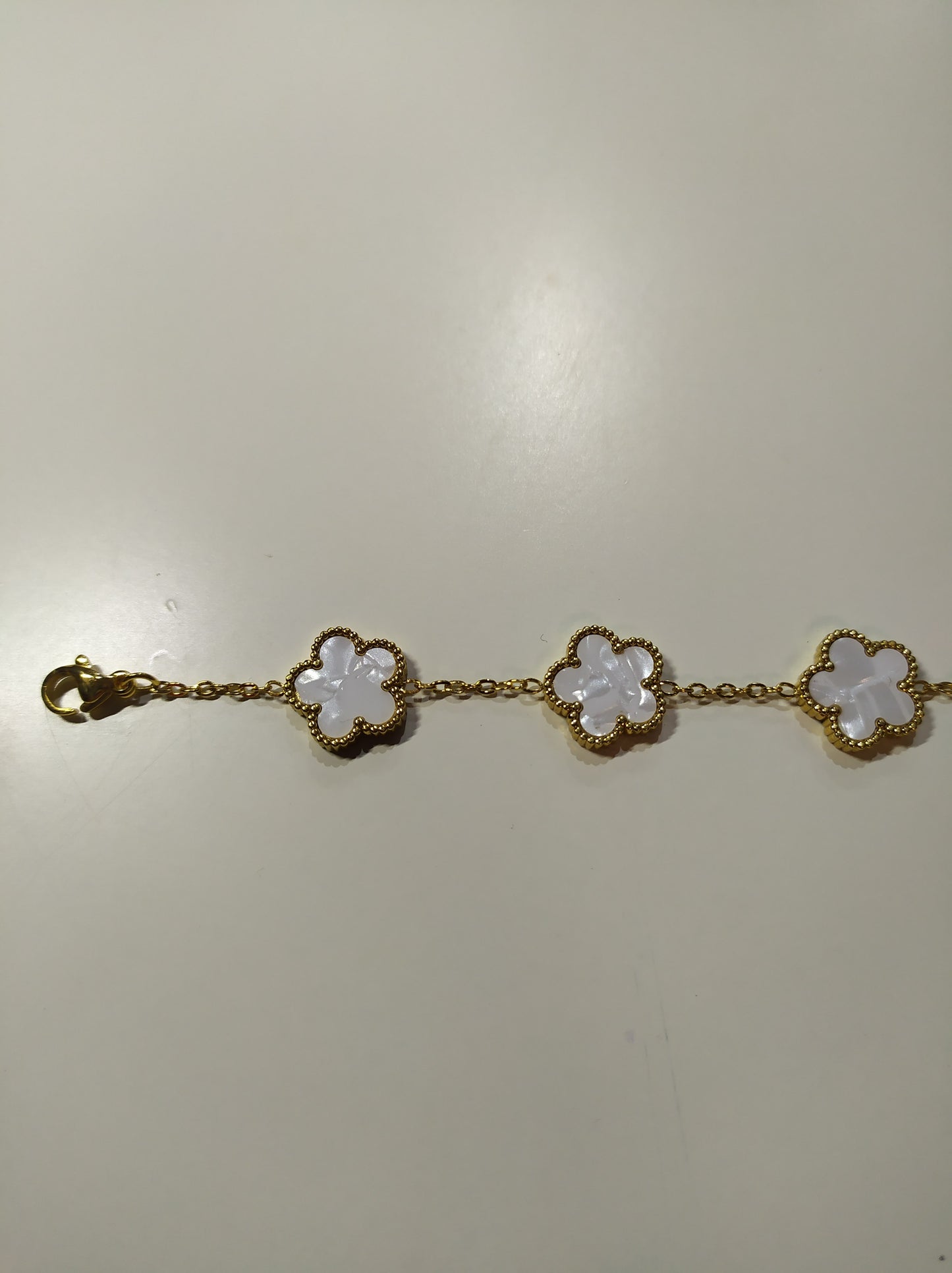 pulsera trebol de cinco hojas blanco - additional image 11