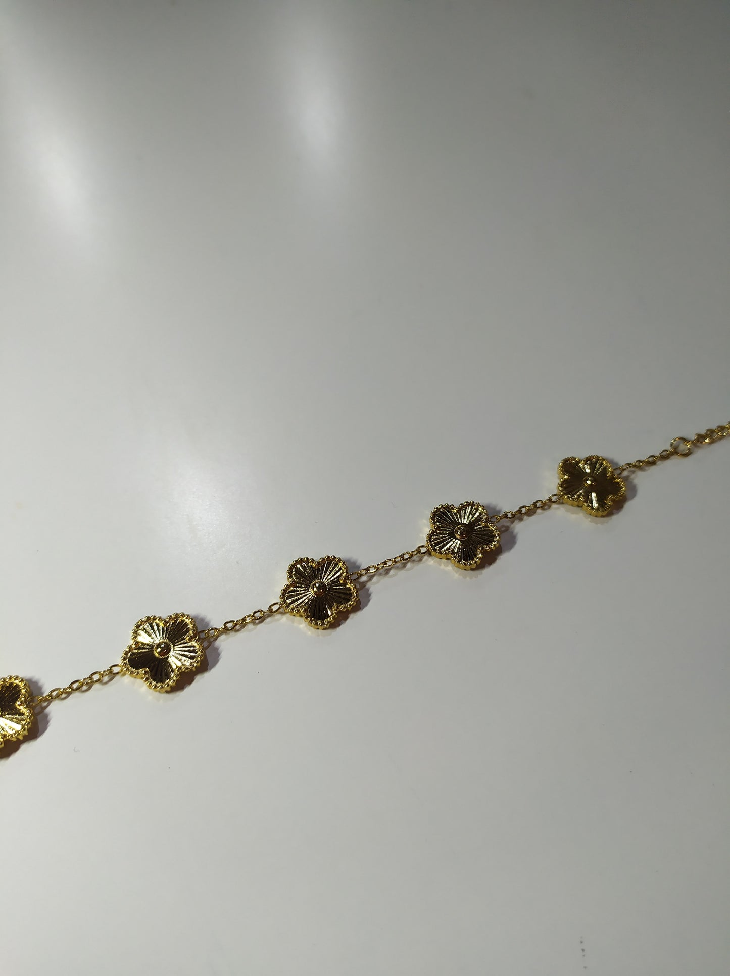 pulsera trebol de cinco hojas oro - additional image 17